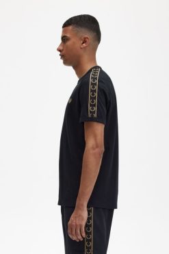 mehed kontrastse teibiga t-särk Fred Perry must Riietus JHP2NZ515